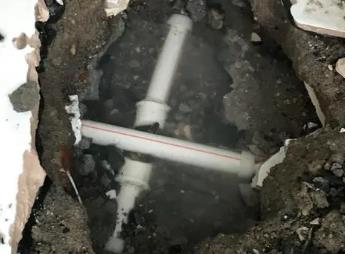 南阳阳台漏水维修公司为您分享楼上楼下漏水怎么处理